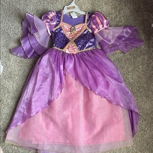 Disney original Rapunzel dress US 7/8